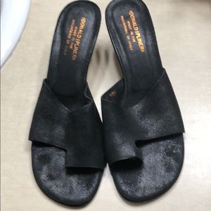 Donald Pliner sandals